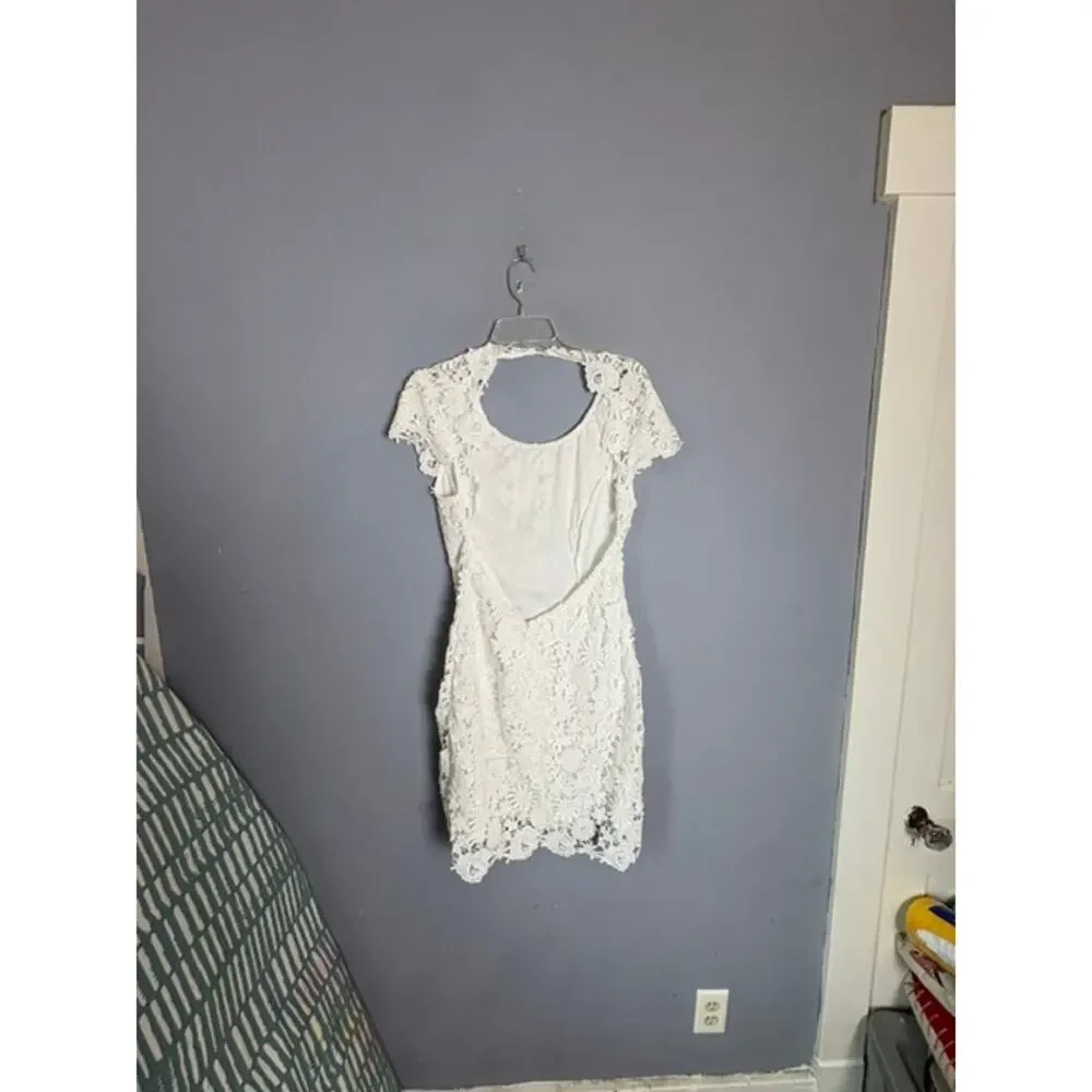 Lulus Girls White Floral Lace Special Occasion Dress Size XL 14 16 JMD 8344